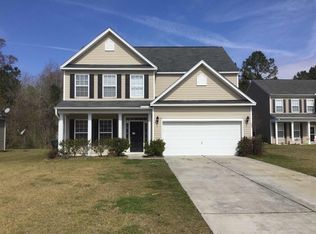 609 English Oak Cir, Moncks Corner, SC 29461