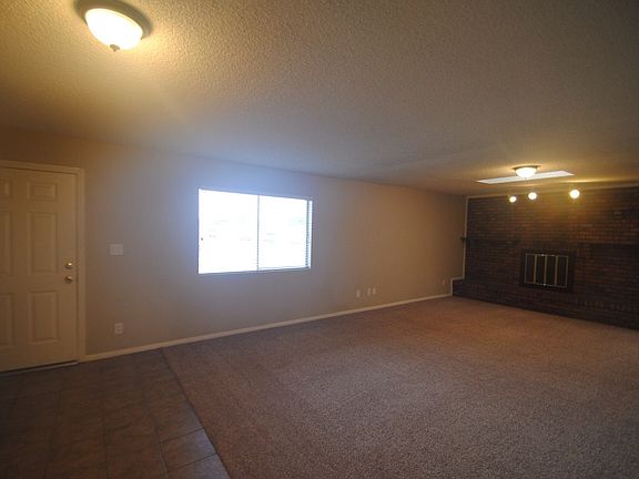 5th image of 727 E 10th Ave