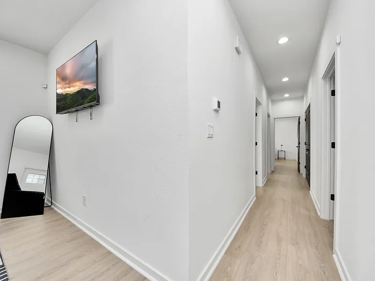 9732 Tuffly St #B — Photo 18