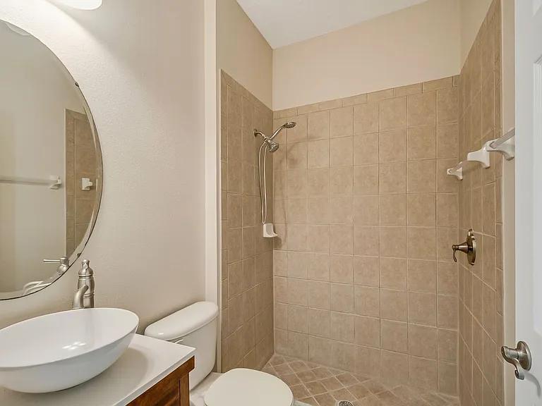 1904 Candlenut Cir — Photo 30