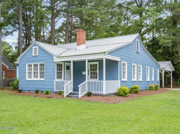 1306 N Respess Street, Washington, NC 27889
