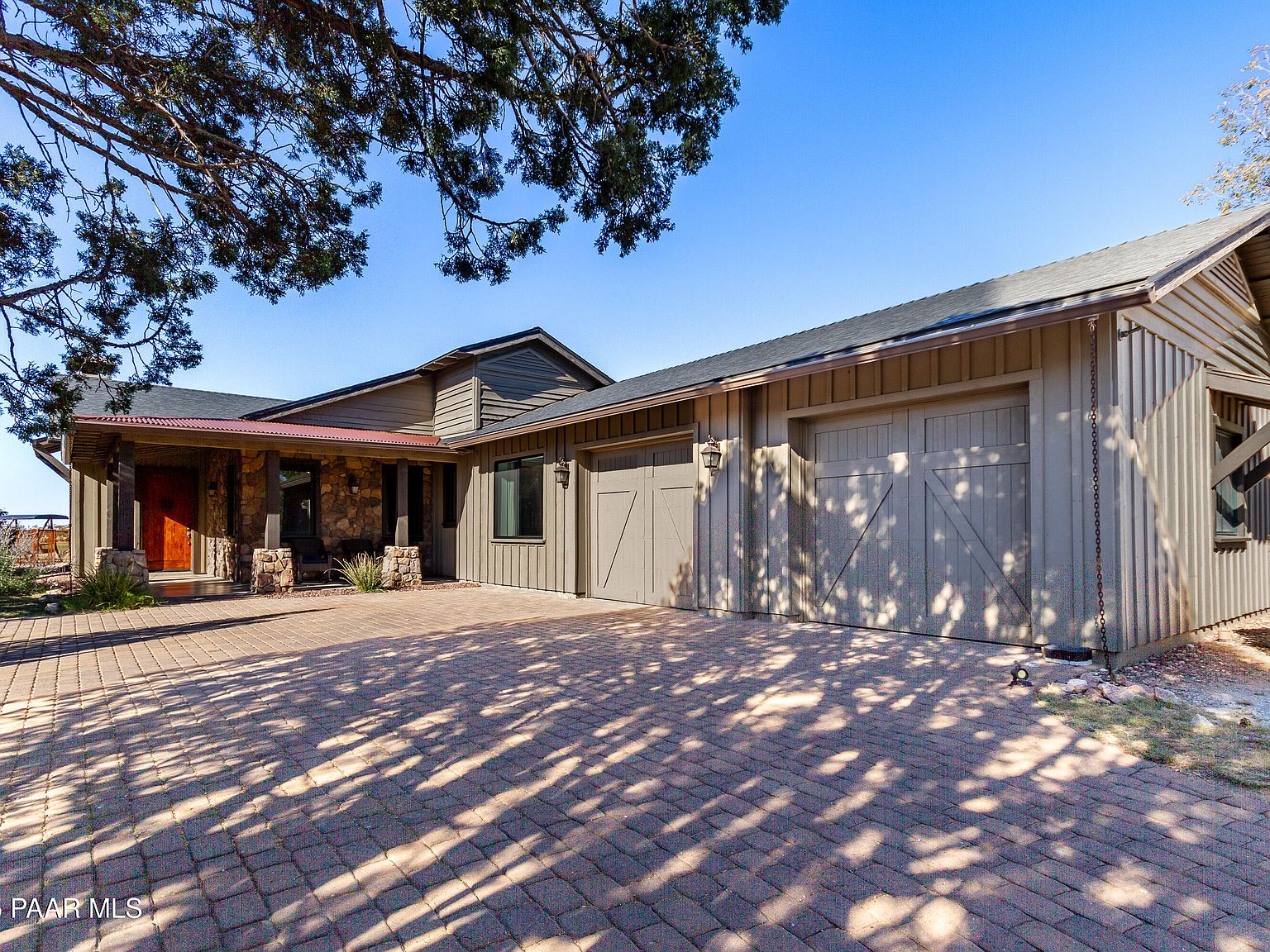 5740 W Johnny Mullins Dr