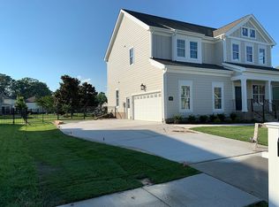 3477 Raintree Cir, Suffolk, VA 23435
