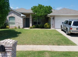 1621 Creekside Ln, Norman, OK 73071