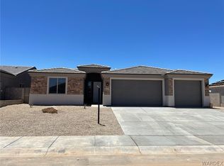 4801 E Lazy River Ln, Kingman, AZ 86401