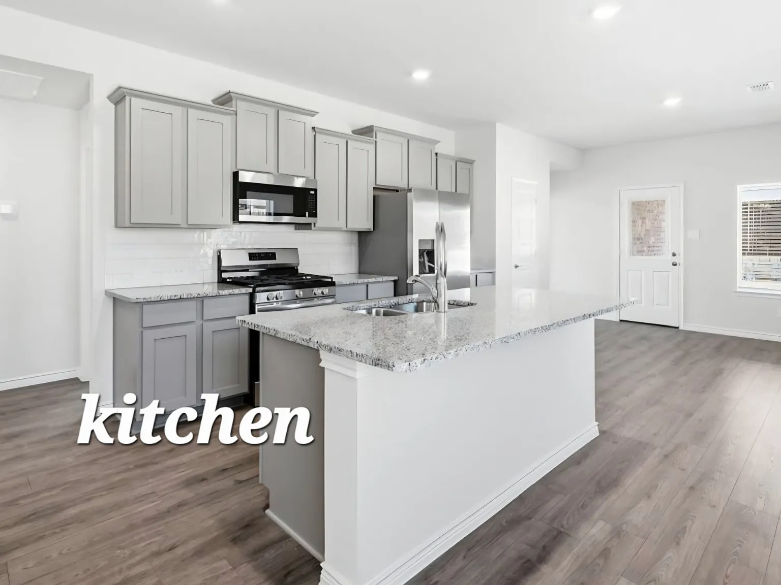3 bed, 1460 sqft, $2,400 — Photo 4