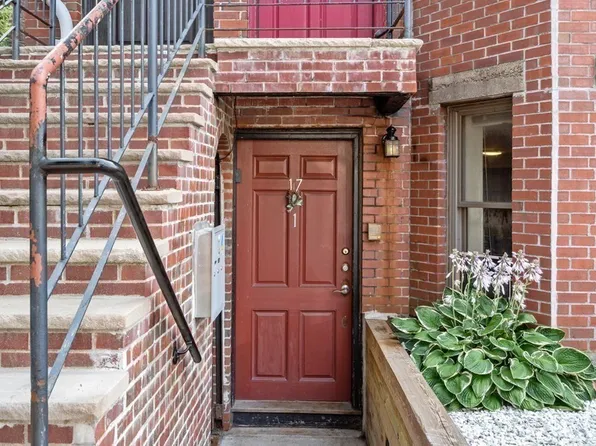 17 Highland Park Ave #1, Roxbury, MA 02119