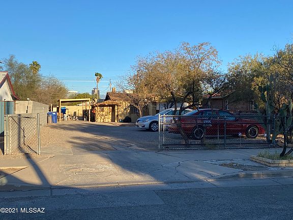2nd image of 48 N Palomas Ave