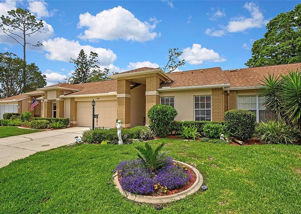 1st image of 6447 Pine Walk Dr