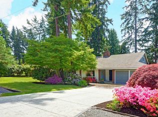 15027 NE 11th Pl, Bellevue, WA 98007