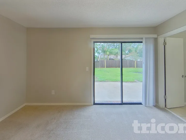 1865 Shannon Lake Dr — Photo 8