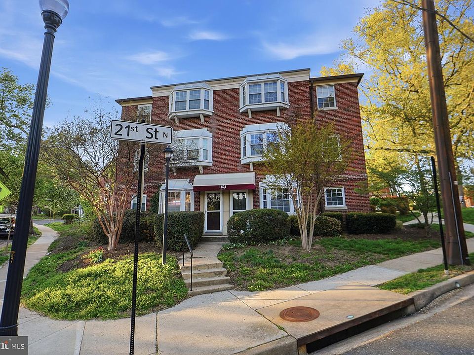 1st image of 1821 21st St N APT 1