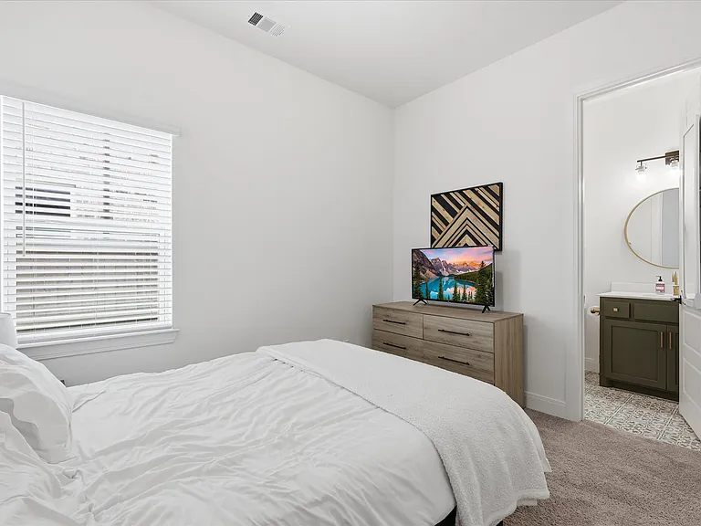 501 Horizon Way — Photo 23