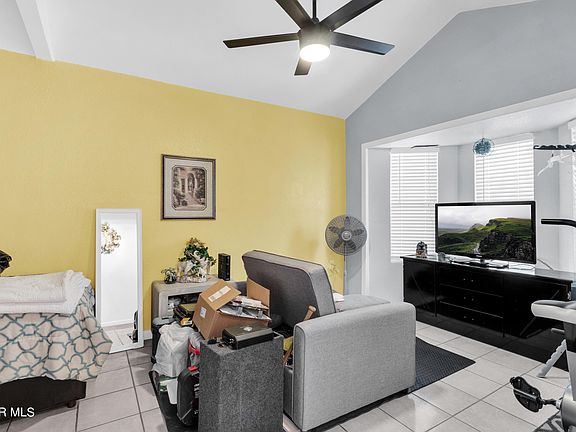 4th image of 11756 Queens Garden Cir