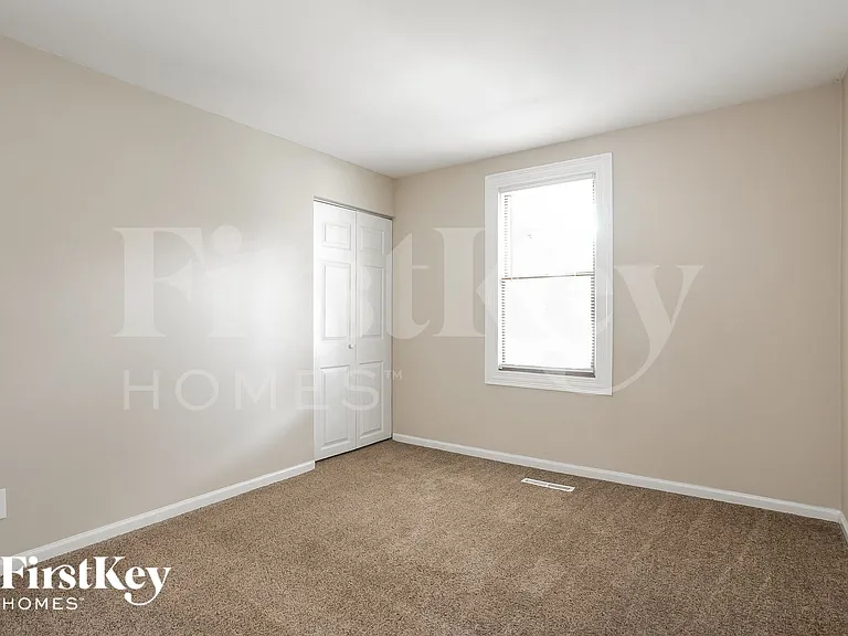 529 Apache Ave — Photo 6