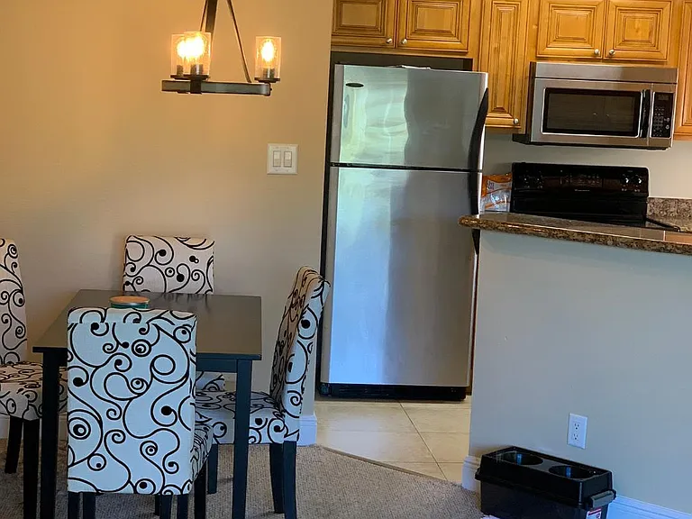 650 Island Club Ct #139 — Photo 4