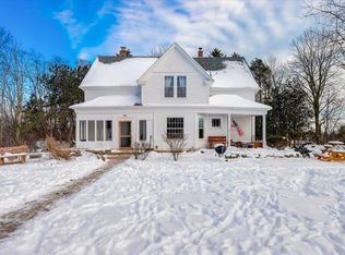 1050 Ulao Pkwy, Grafton, WI 53024