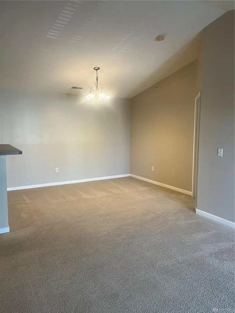 2 bed, 2.0 bath, 1134 sqft, $1,750 — Photo 4