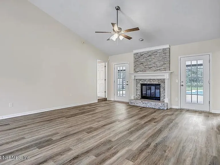 8234 Spencers Trace Dr — Photo 6