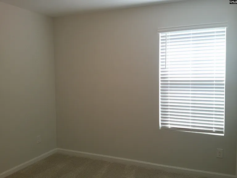 214 Ridley Hill Ln — Photo 5