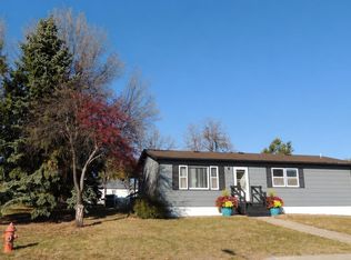 1446 Evanston Ave, Hot Springs, SD 57747
