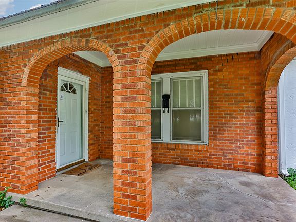 4th image of 206 Ritchey St