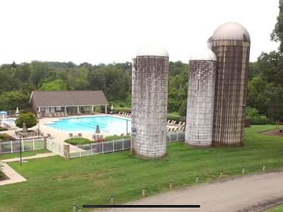 4th image of 5117 Jade Pasture Ln