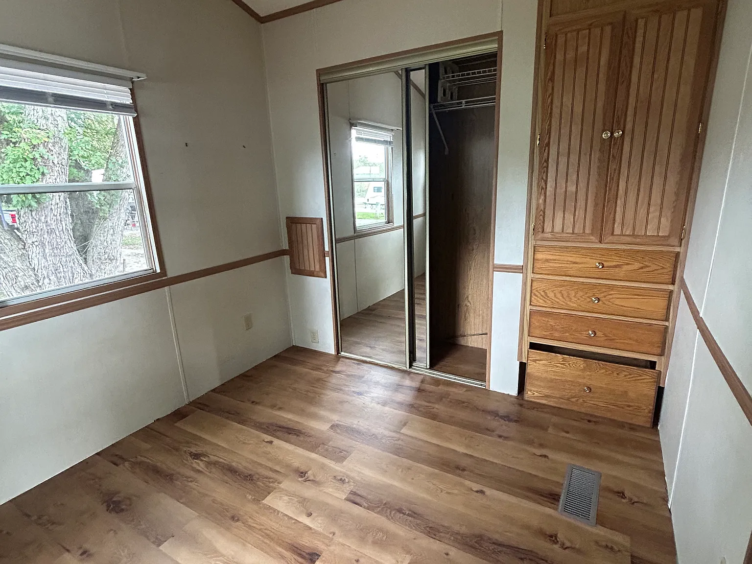1 bed, 400 sqft, $750 — Photo 4