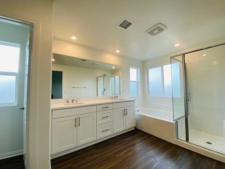 208 Bonita Ln — Photo 6