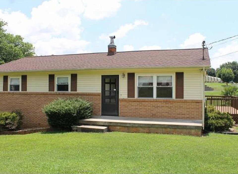 1st image of 10 Glendale Dr