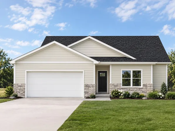 1228 Stone Ln, Waverly, IA 50677
