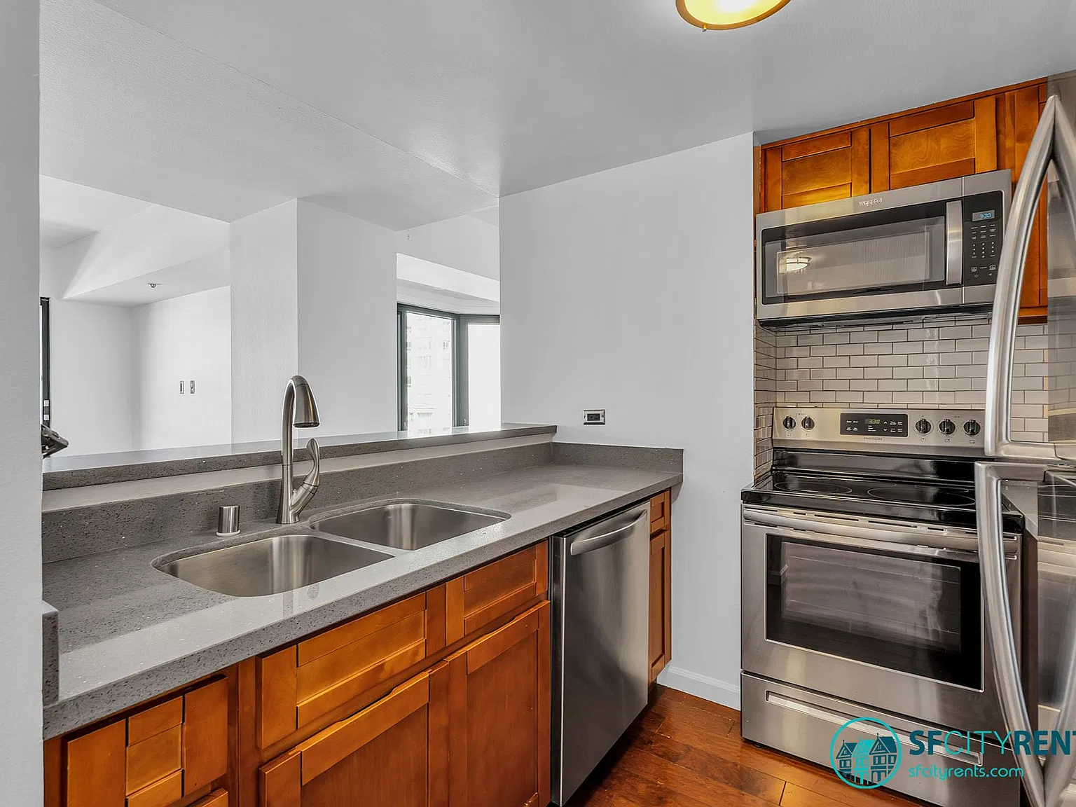 Opera Plaza: Remodeled Condo w/ Private Balcony, Free WiFi, Pool, Gym, & Basketball Court — Photo 2
