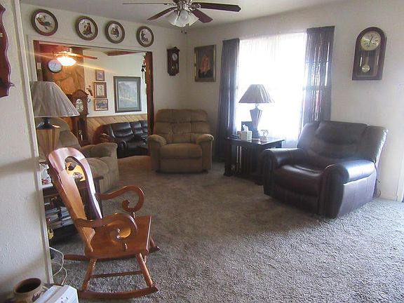5th image of 2704 S Colonial Dr