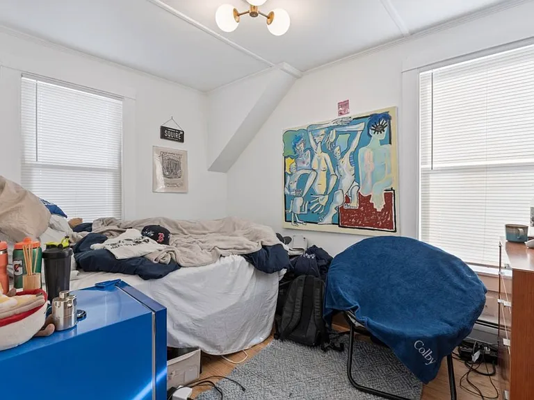 13 Winter St #2 — Photo 8