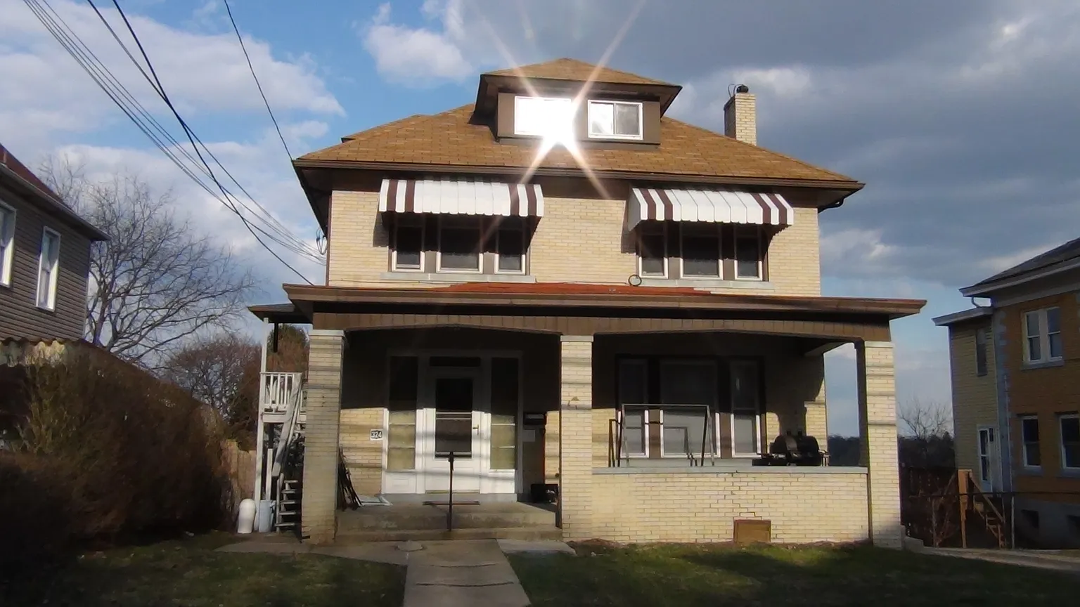 324 Spencer Ave photo 1