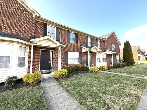 12812 Lost Hill Walk, Louisville, KY 40272