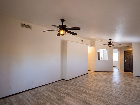 3rd image of 10194 E Pleasant View Way