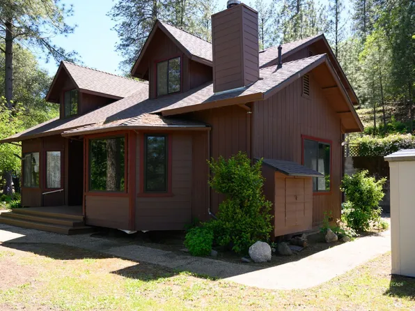 12866 Flint Creek Rd, Redding, CA 96003