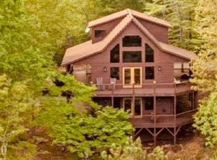 210 Shade Tree Ln, Murphy, NC 28906