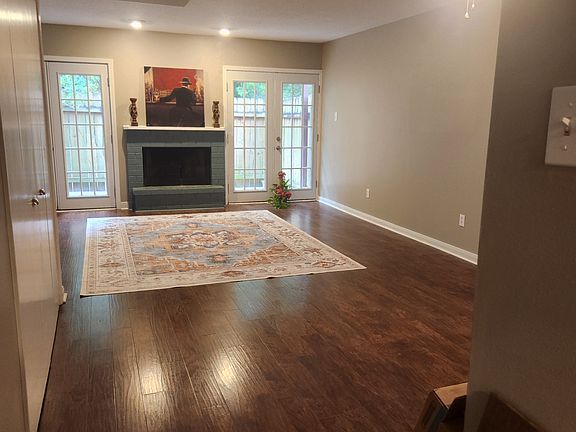 2nd image of 160 Sandra Del Mar Dr #160