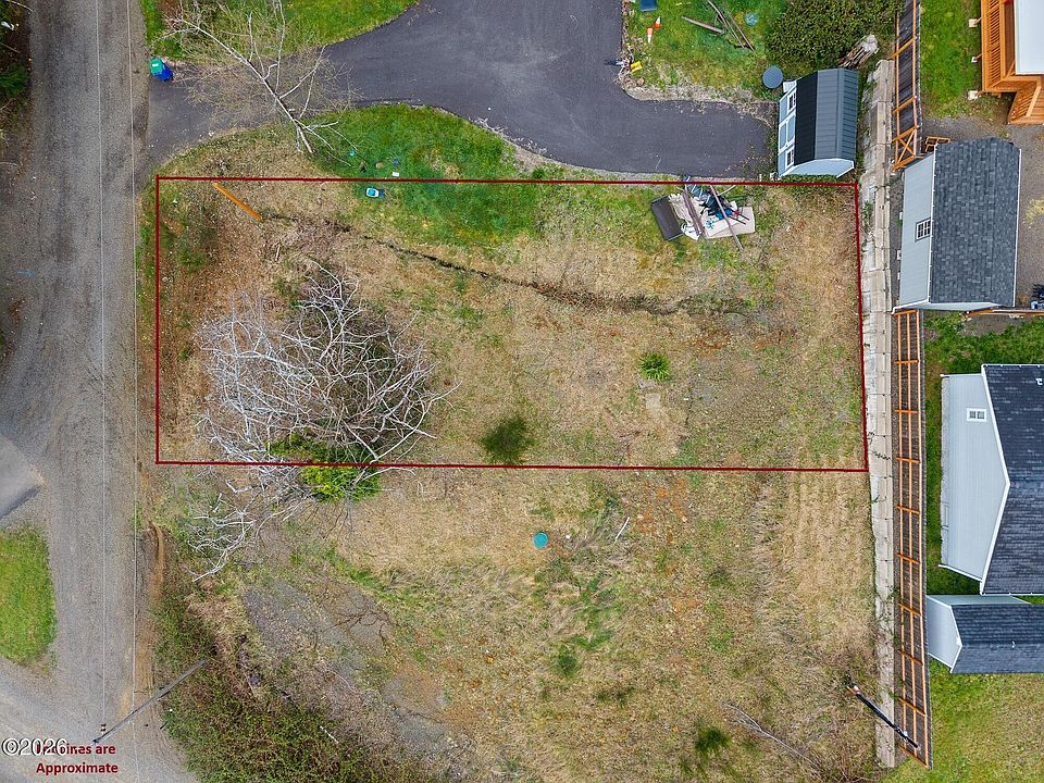 1st image of 421 N Vista Ter