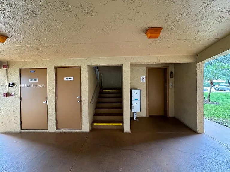 500 Village Green Cir W #215 — Photo 8