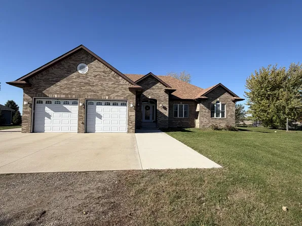 21171 462nd Ave, Volga, SD 57071