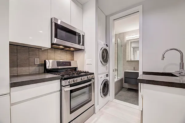 Rented by REAL New York | media 5