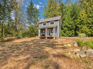 408 S Beach Rd, Point Roberts, WA 98281