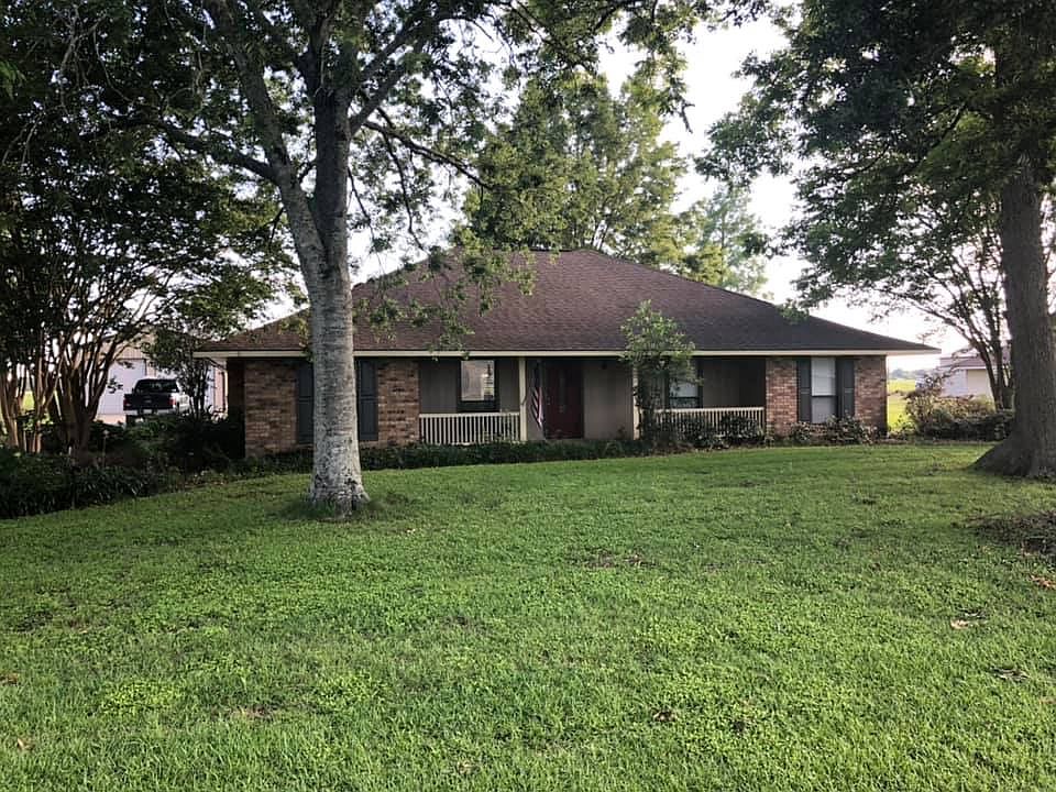 1st image of 2761 Emily Dr