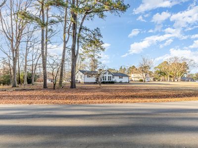 200 Hermitage Ln, Mount Olive, NC, 28365
