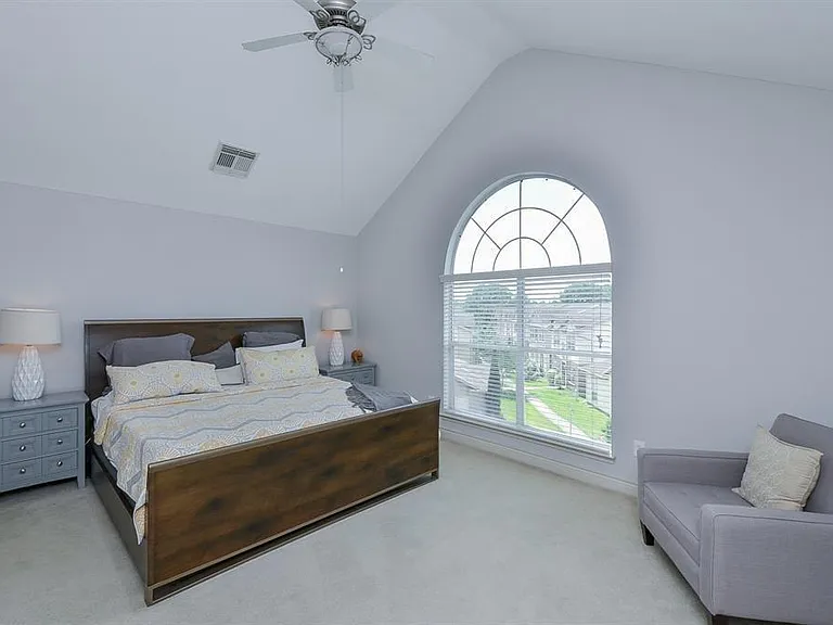 3316 Clearview Cir — Photo 8