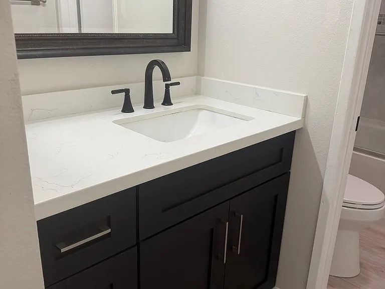 3476 Del Amo Blvd — Photo 19
