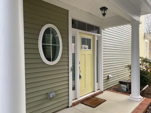 1701 Promenade Ln, Williamsburg, VA 23185